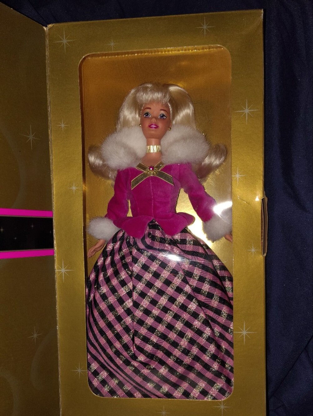 Winter Rhapsody BARBIE 1996 Special Ed. 2nd Series New in Box #16353 VIOLET EYES